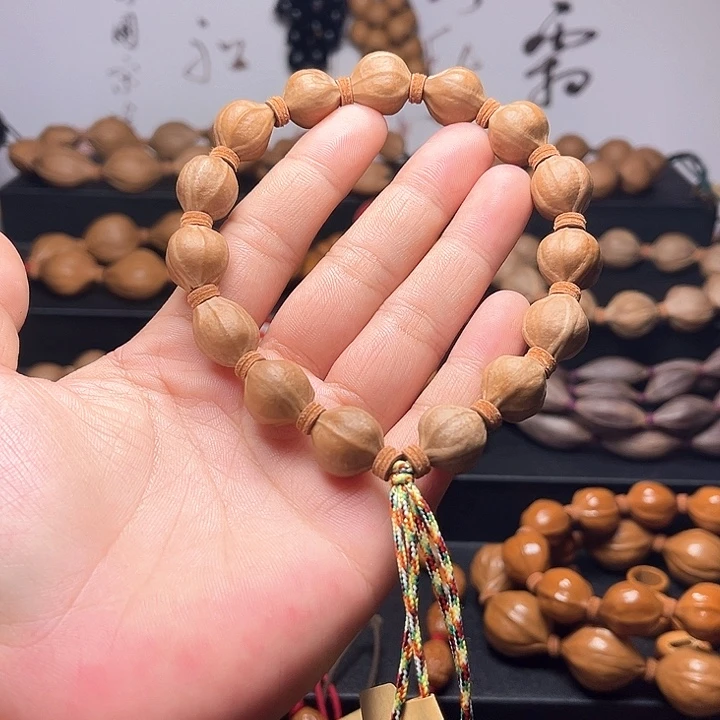 橄榄核吊坠蜜桃 异形 修过 福利 13.13