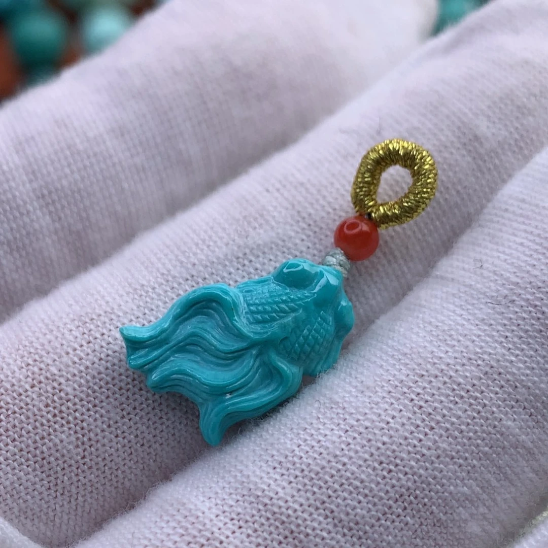 绿松石未镶嵌珠宝奇石原矿绿松石小鱼侧挂