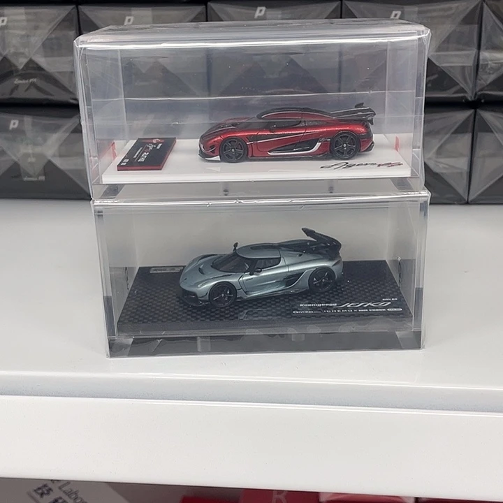 北展两台冰蓝➕红色柯尼塞格