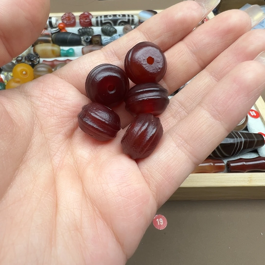 看***好未镶嵌玛瑙/玉髓珠宝半成品