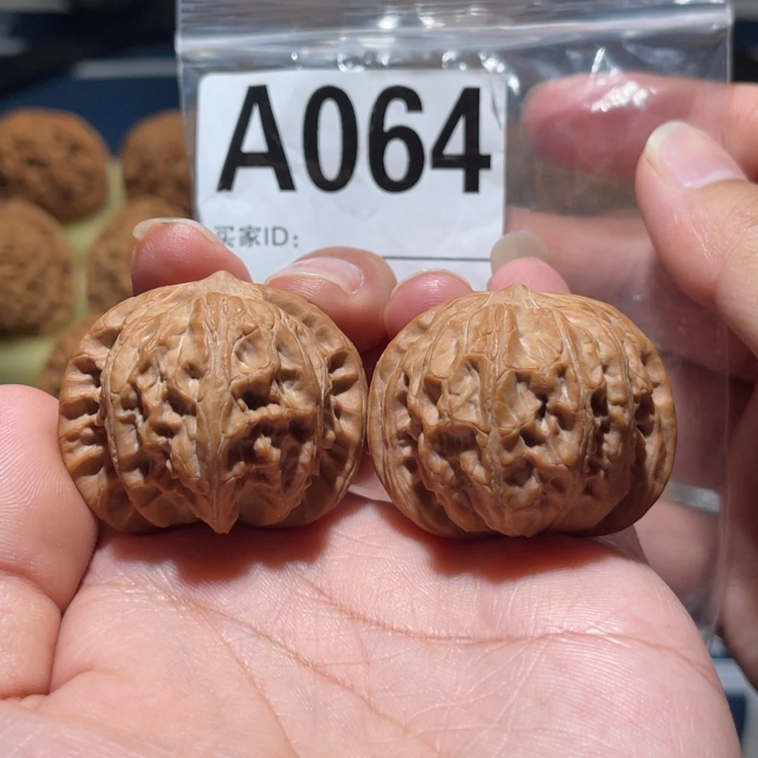文玩核桃把件战鼓狮子头40全品
