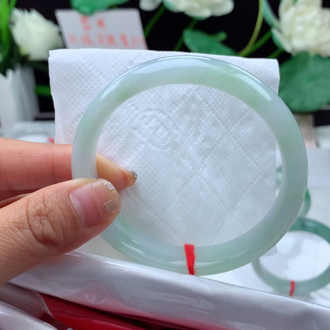 未镶嵌手镯翡翠万****店纯天然