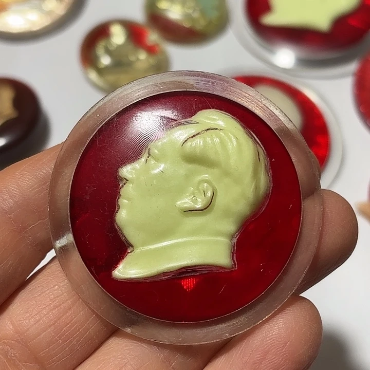 其他普通金属青*纪念章纪念章纪念章