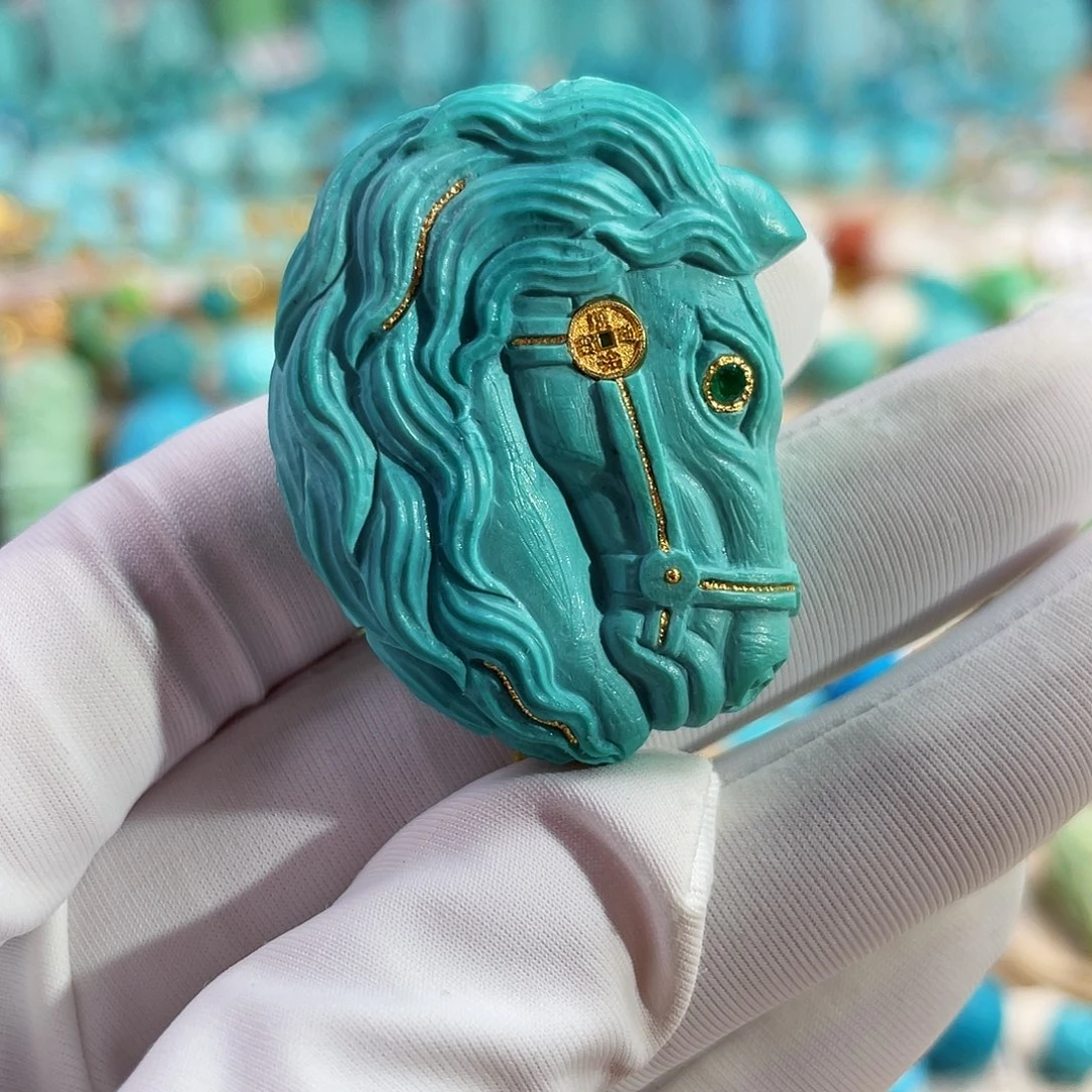 绿松石未镶嵌珠宝奇石