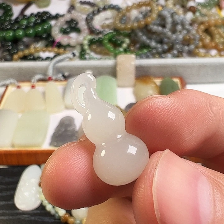 未镶嵌手链和田玉