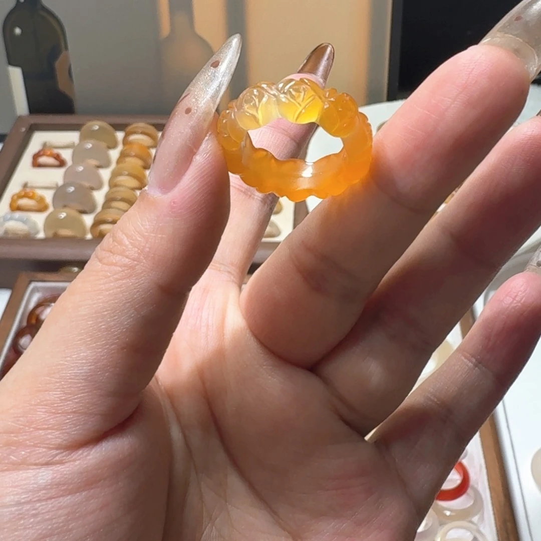 未镶嵌戒指玛瑙/玉髓331港13