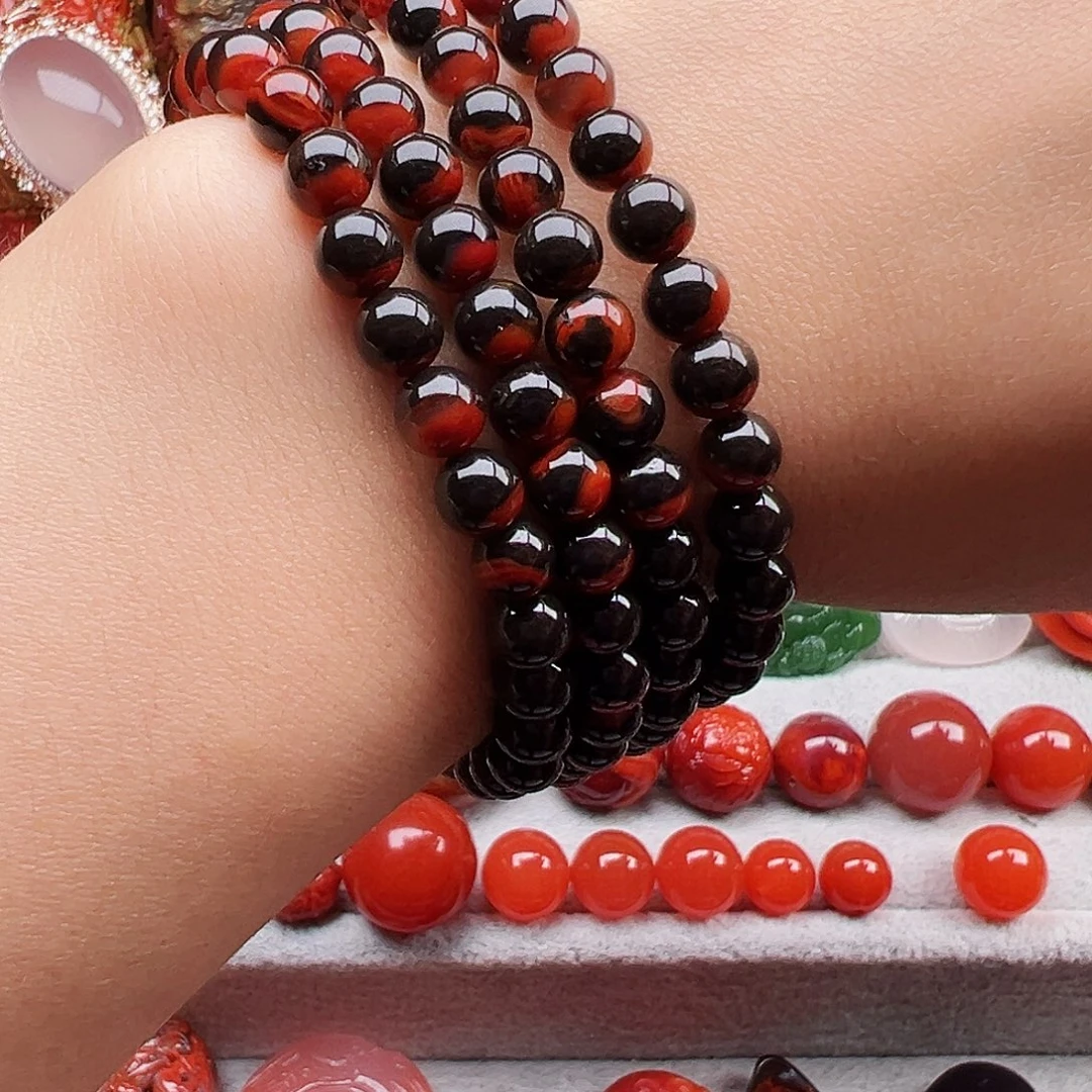 南红玛瑙未镶嵌珠宝奇石