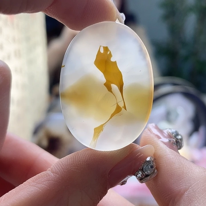 玛瑙/玉髓未镶嵌珠宝奇石