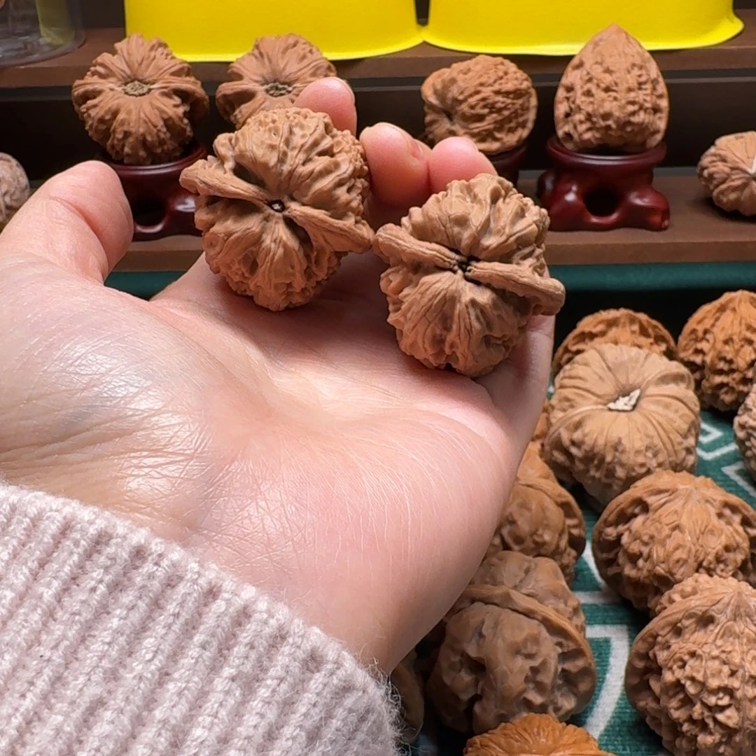 文玩核桃吊坠华北将军膀