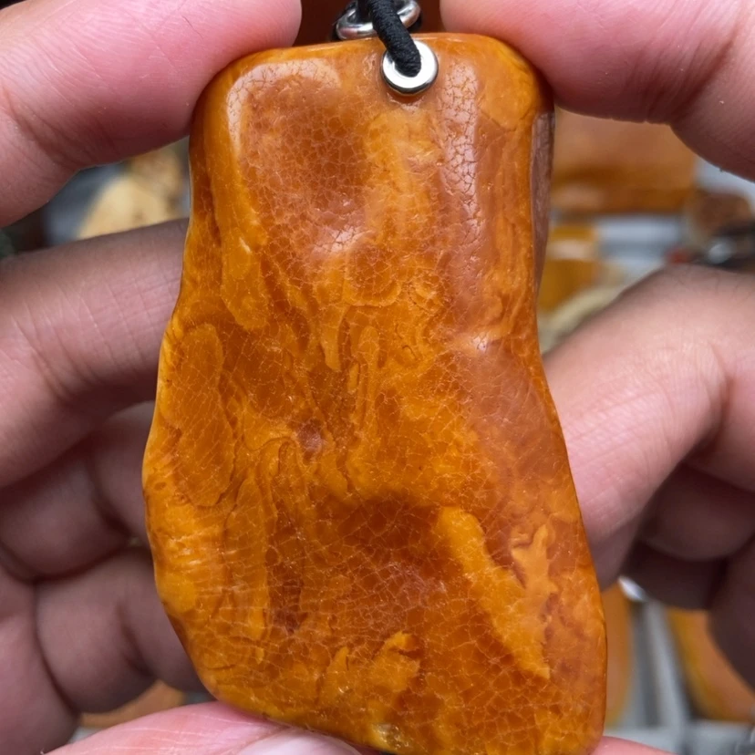 【闪购商品】未镶嵌吊坠(赠链)琥珀（花珀）