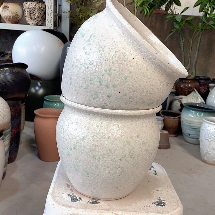 紫砂花盆正品口20/19。z z z z z