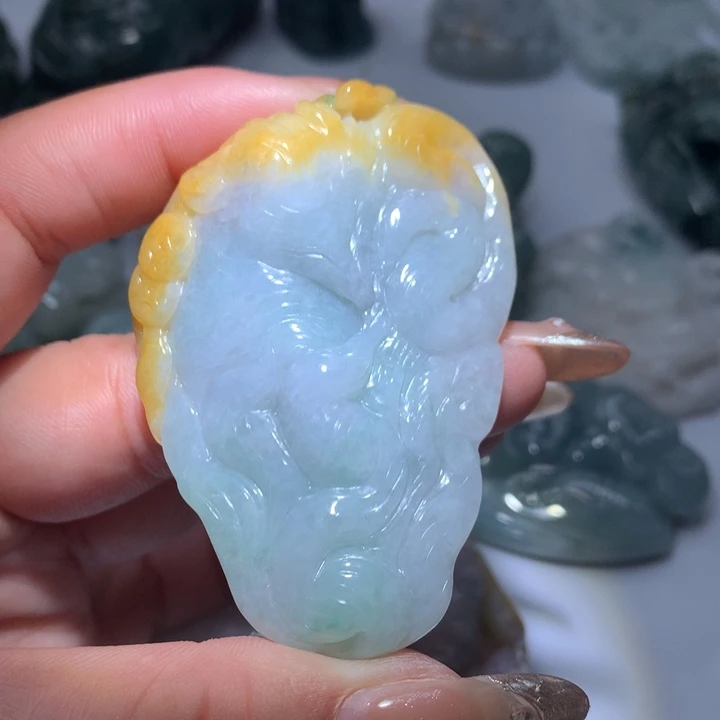 翡翠未镶嵌颈饰保真天然A货翡翠