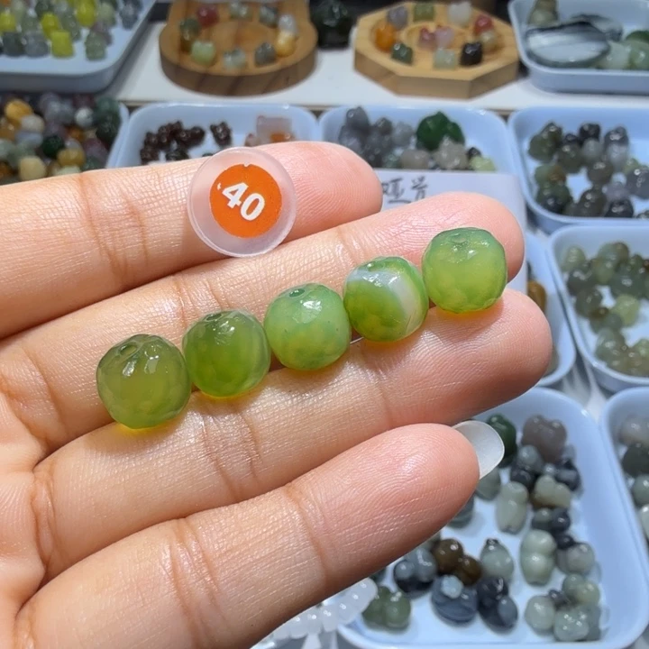 未镶嵌和田玉珠宝半成品