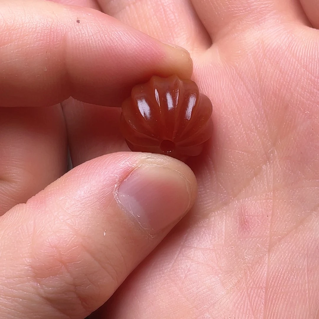 和田玉如图未镶嵌盛**场