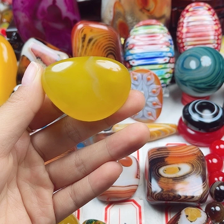 玛瑙/玉髓未镶嵌耳环