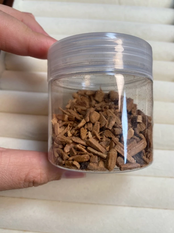 正区印度迈索尔老山檀香颗粒20克装