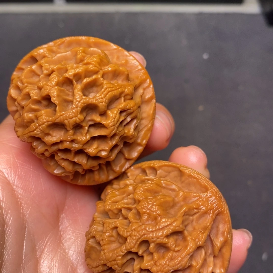 文玩核桃把件秦岭核桃