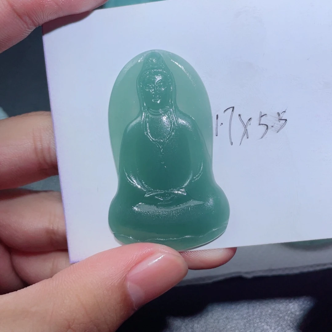 定制翡翠未镶嵌飘*