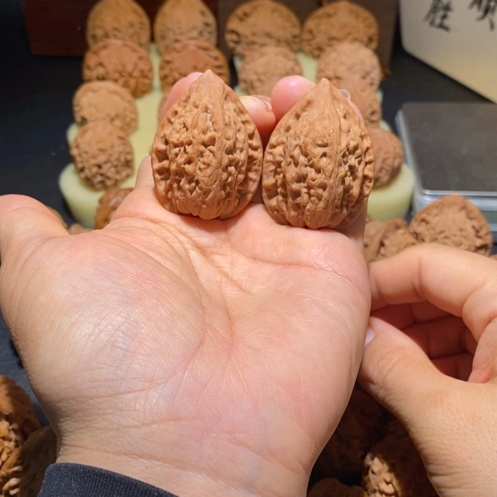 文玩核桃吊坠长治吸血鬼