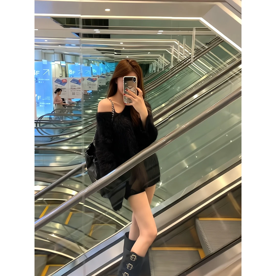 软糯慵懒风针织毛衣女装早秋冬新款温柔韩系上衣辣妹短裤热裤靴裤