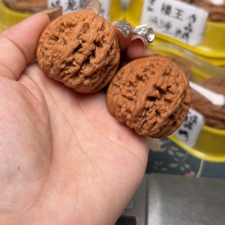 文玩核桃吊坠41-33313-02