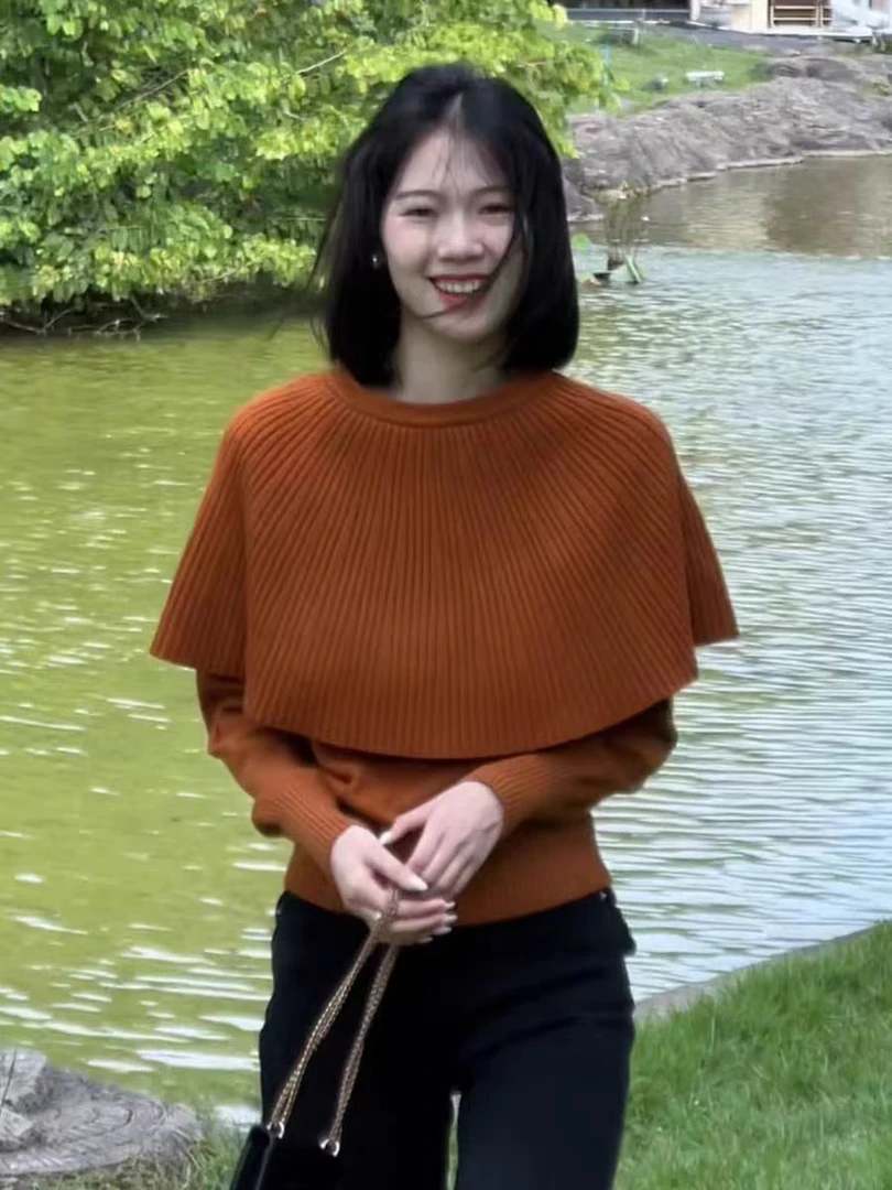 法式气质斗篷披肩针织衫女秋冬设计感独特漂亮内搭真两件上衣