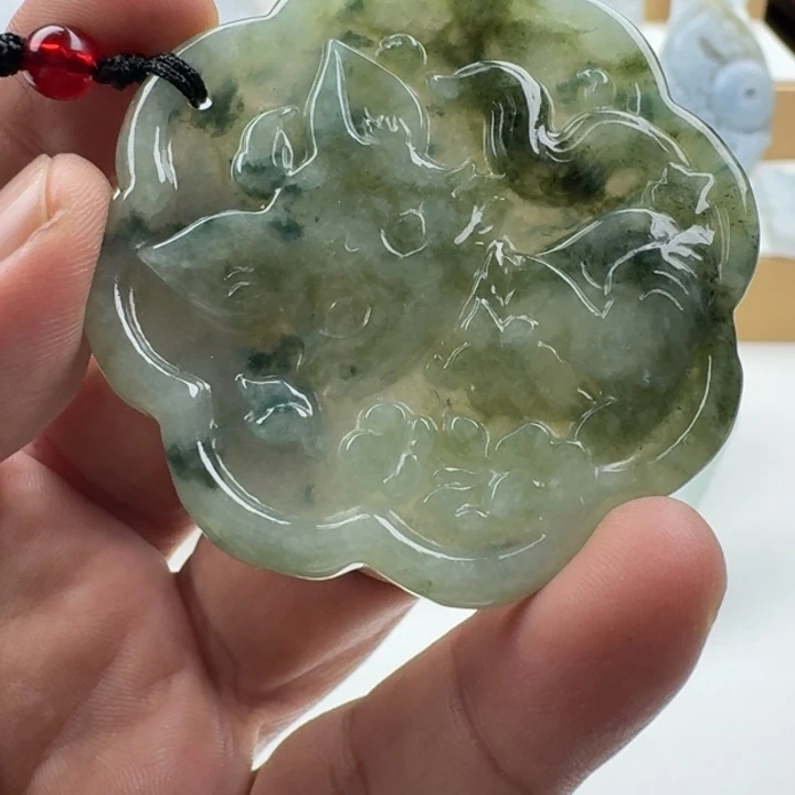 翡翠未镶嵌颈饰天然缅甸A货翡翠