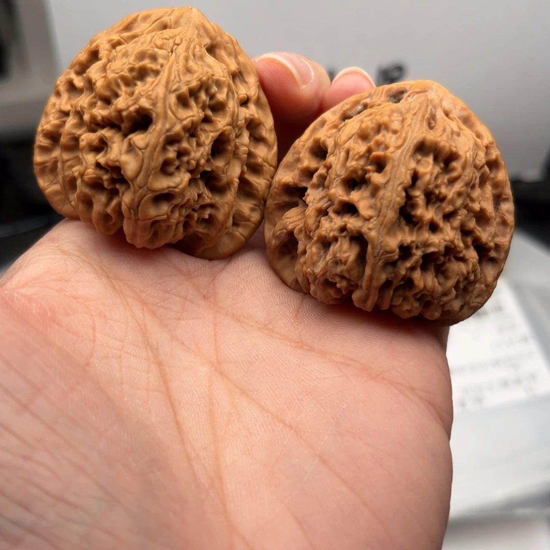 文玩核桃吊坠南疆42