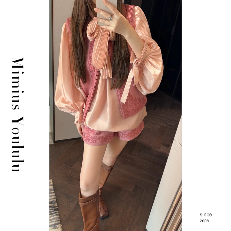 【mimius】P 复古重工绣花盘扣马甲+短裤+系带衬衫 G08016