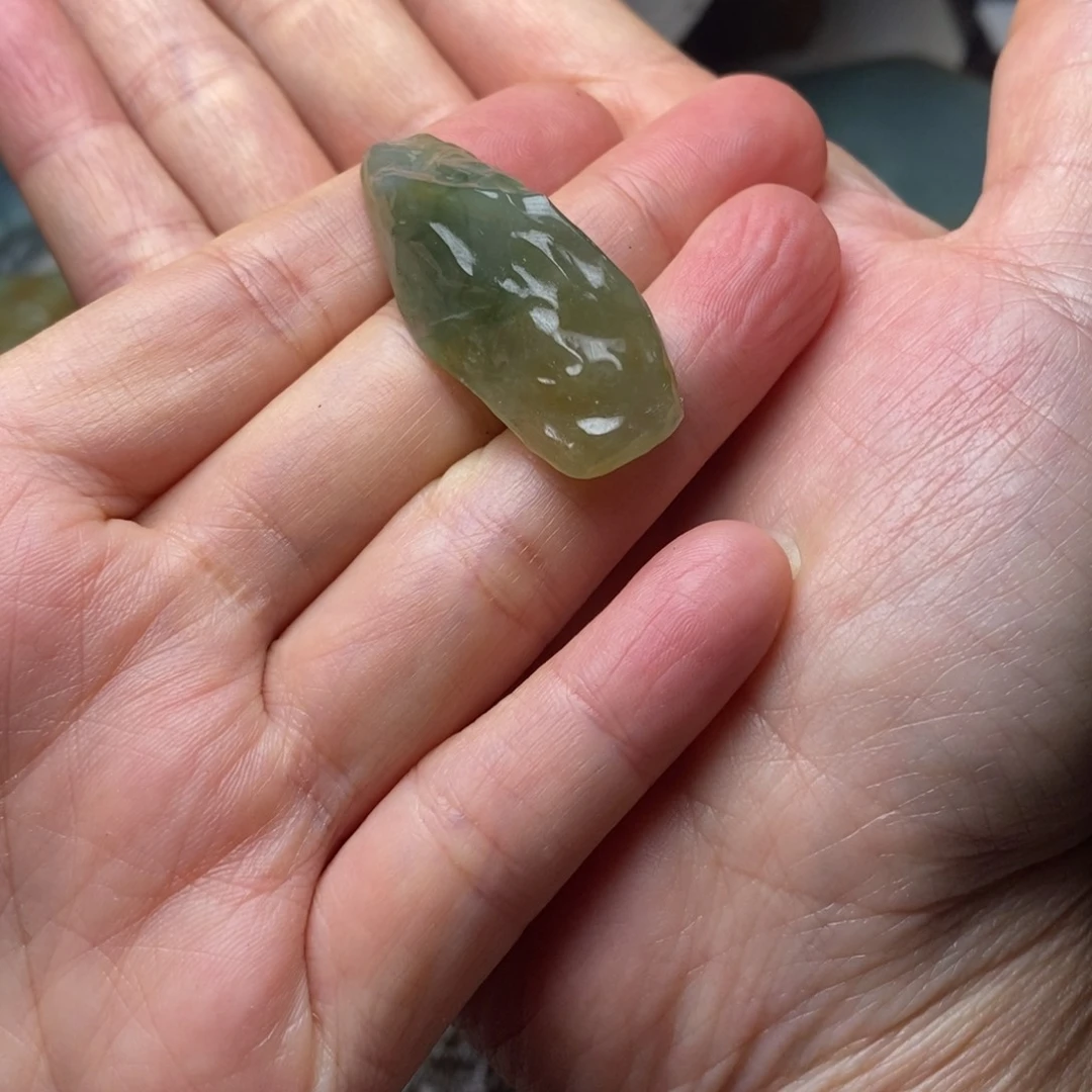 翡翠颈饰未镶嵌用****9