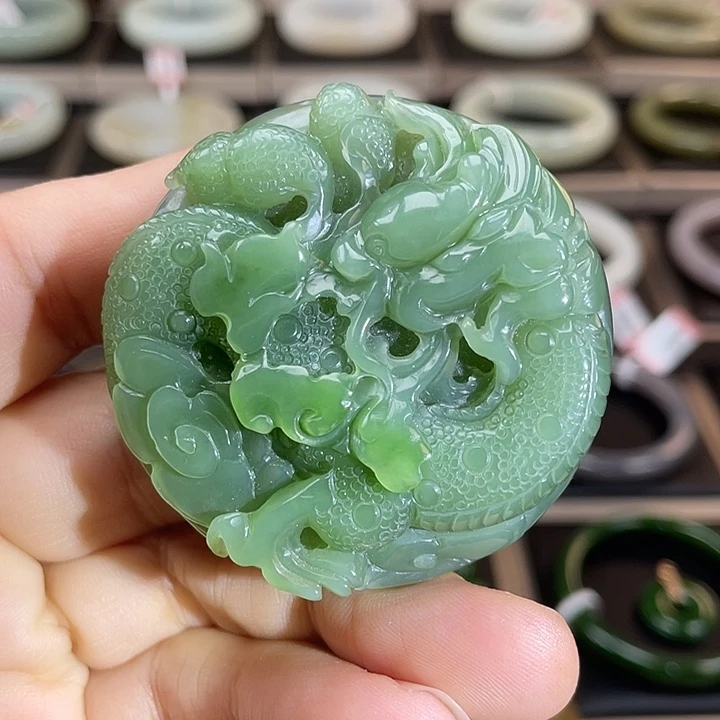 和田玉（碧玉）未镶嵌摆件（碧玉粉青粉绿）