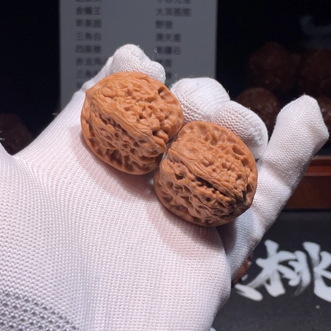 吊坠文玩核桃野狼3234，18703