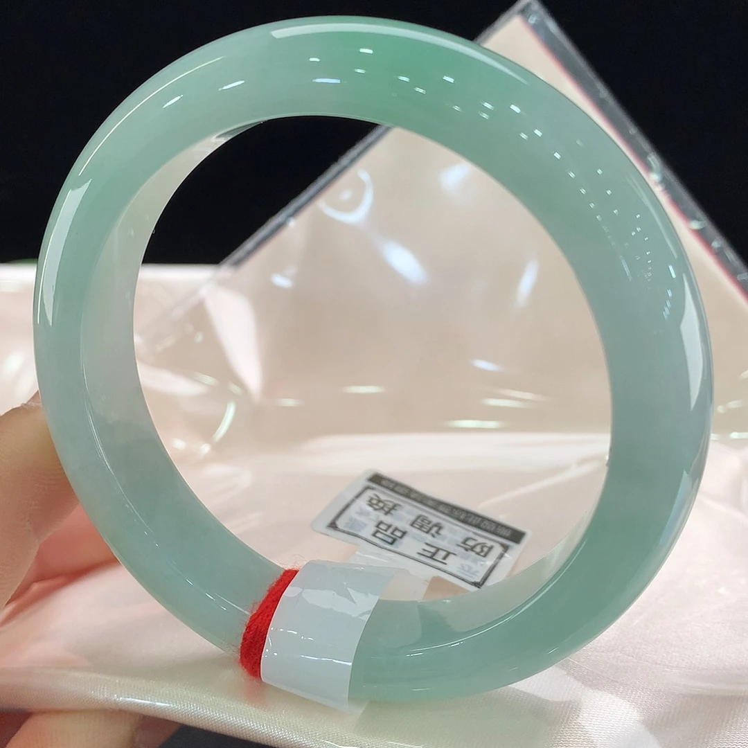翡翠未镶嵌手镯1205
