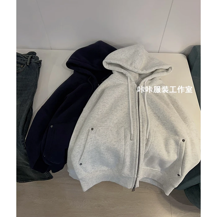 REKAYYAT“云游”秋冬季新款简约明线口袋设计加绒连帽拉链卫衣外套