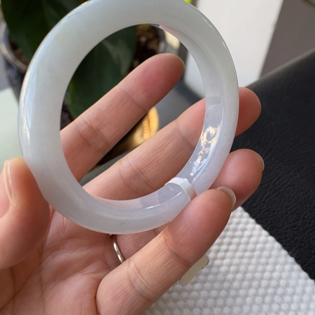 翡翠未镶嵌手镯1号