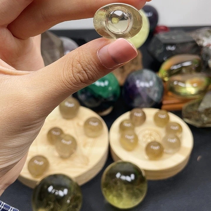 水晶未镶嵌珠宝半成品191水晶石