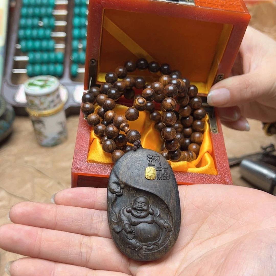 大叶紫檀（黑酸枝木类）