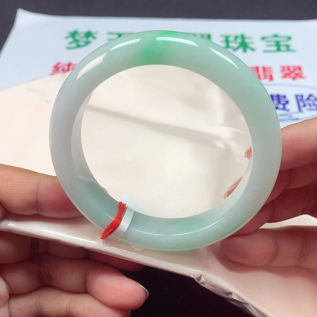 翡翠手镯未镶嵌天然缅甸A货翡翠手镯