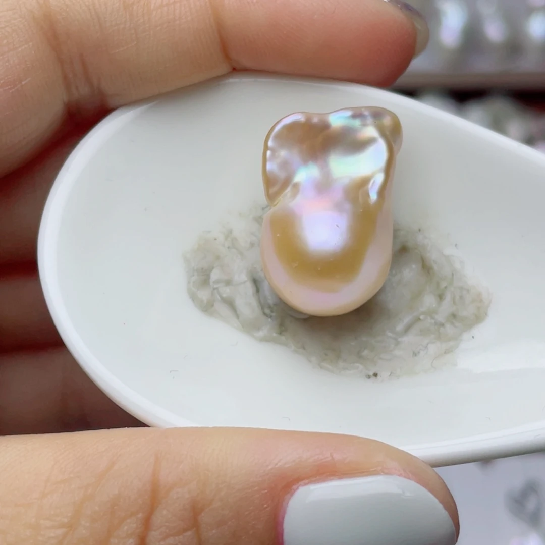 淡水珍珠未镶嵌颈饰