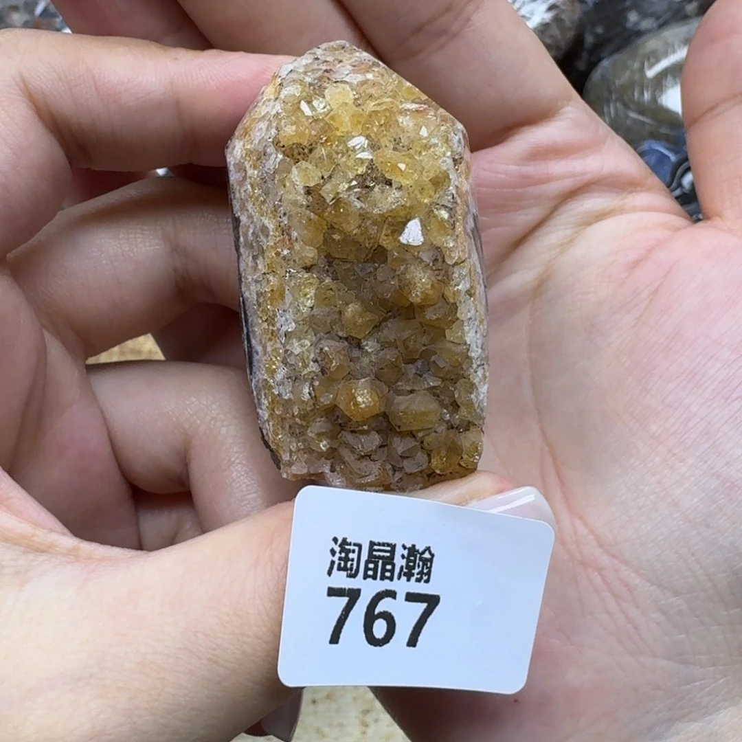 未镶嵌水晶大型摆件（非配饰）