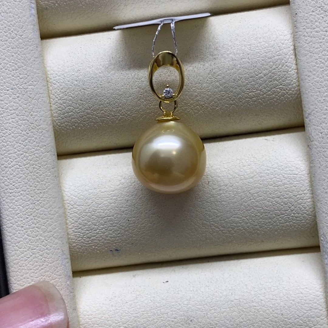 银S925镶嵌颈饰海水珍珠金珠吊坠11.8m m