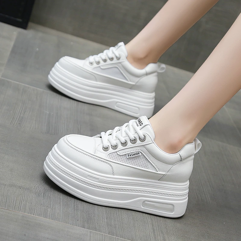 热天网面透气内增高8CM小白鞋女2025透气百搭显腿长厚底休闲板鞋