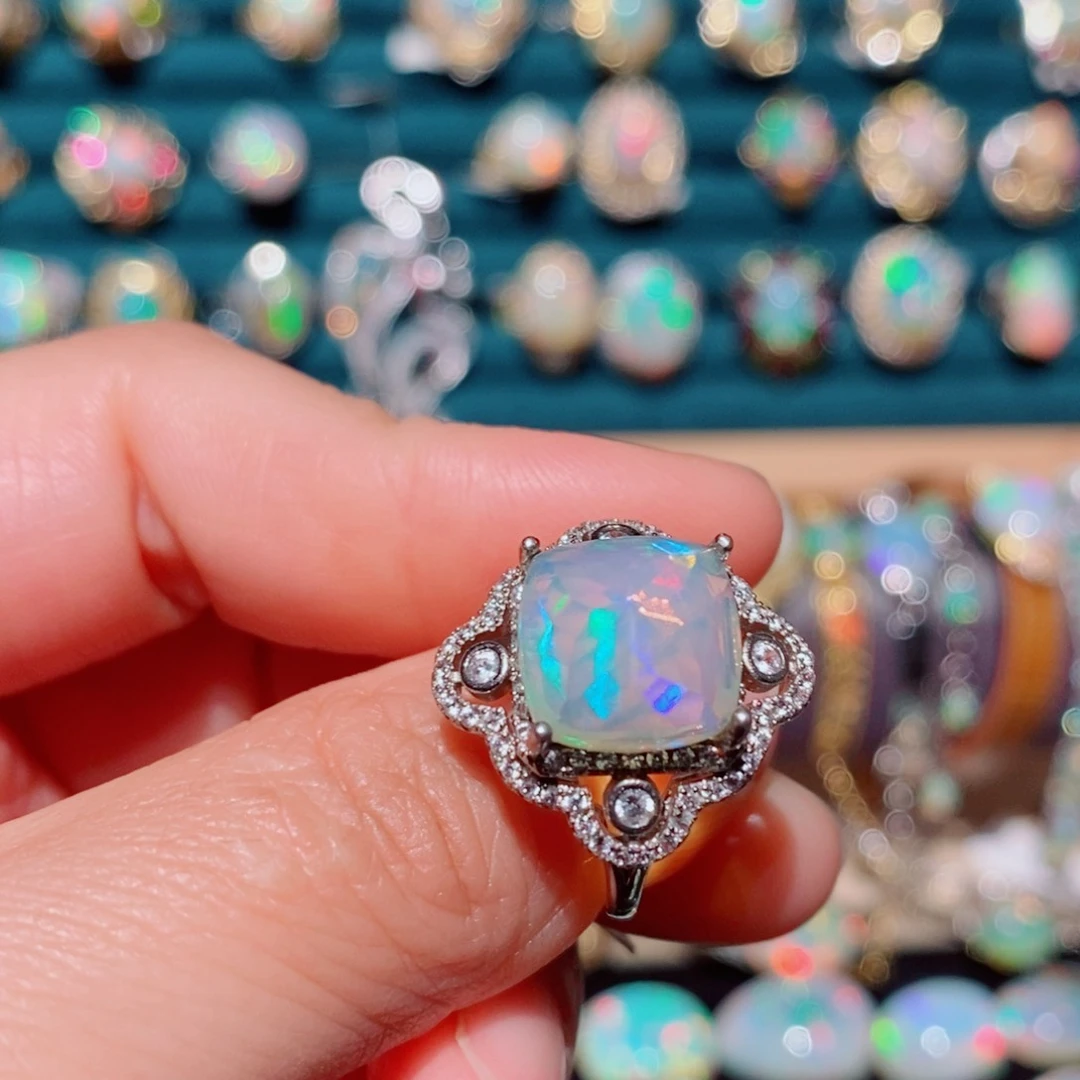 欧泊欧泊戒指银S925镶嵌