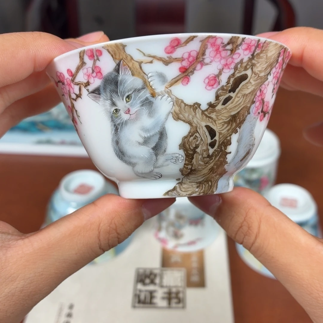 瓷杯子瓷姑娘景德镇陶瓷艺术