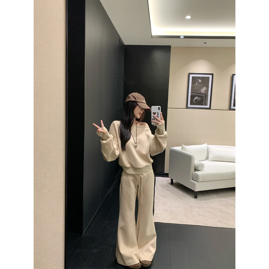 美式慵懒感不规则露肩套头卫衣套装女百搭抽绳休闲微喇长裤两件套