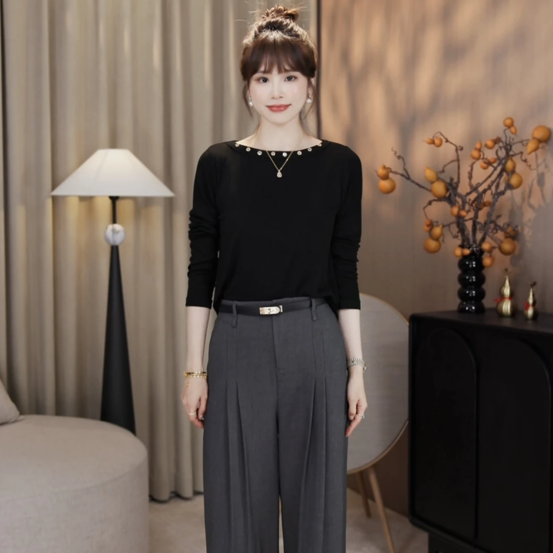 LMENY “小金扣”穿出纸片人~精致手缝小金扣一字领显瘦打底25CT019