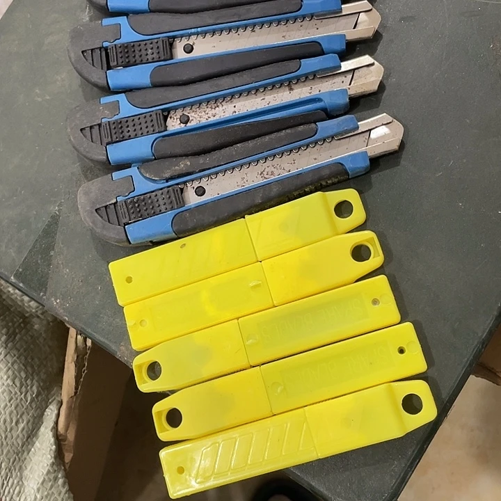 美工刀五个刀片五个