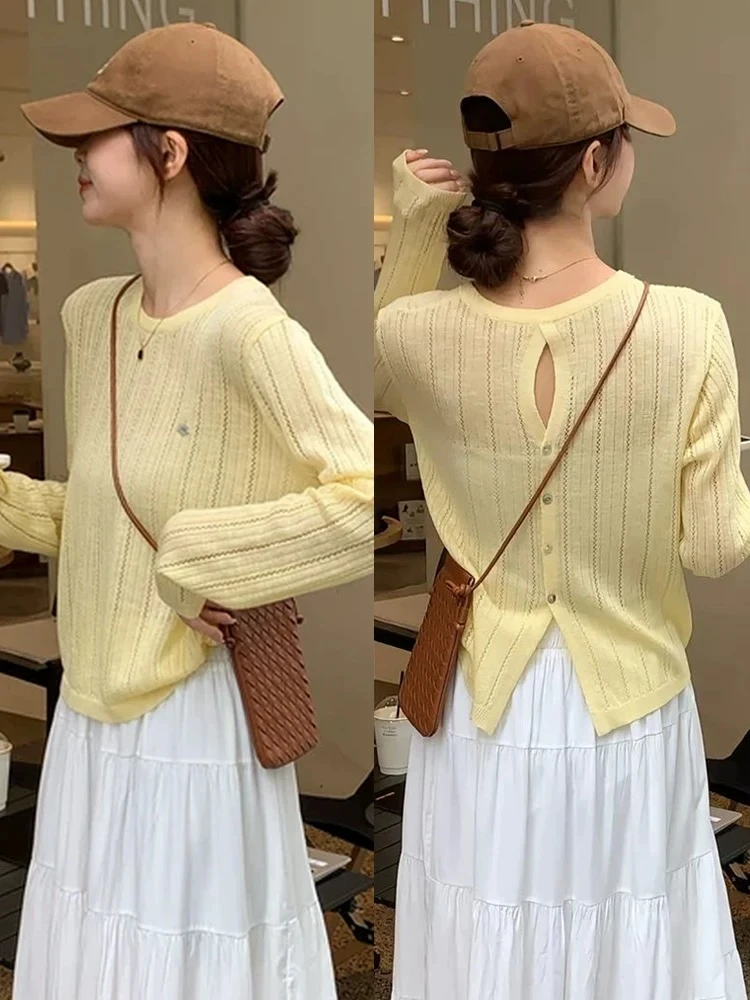 2025显瘦设计感后背单排扣镂空薄款长袖针织衫女春夏新款百搭气质