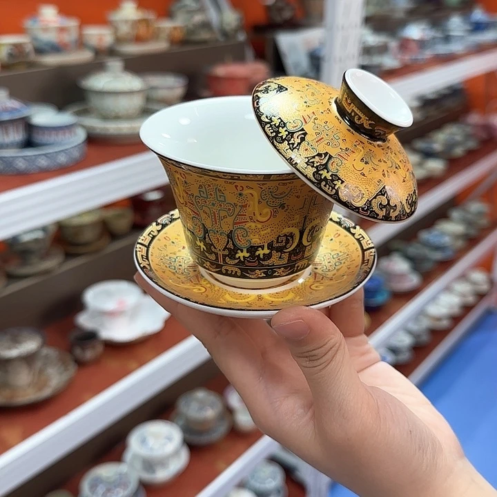 瓷片你们还会玩手机嘛