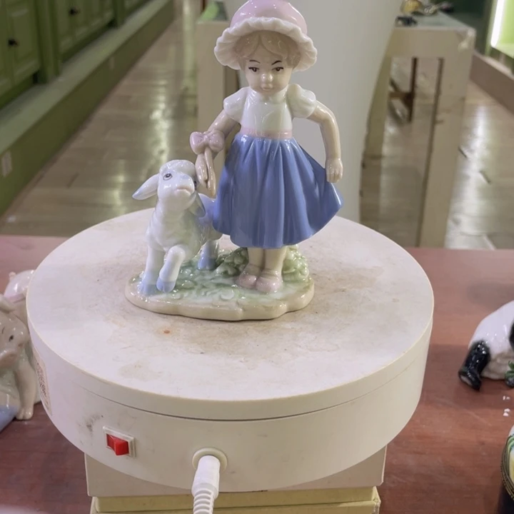 无盖款新骨瓷14cm尊匠瓷偶一个